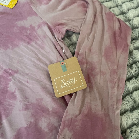 Long Sleeve Girls Shirt - Picture 3 of 4